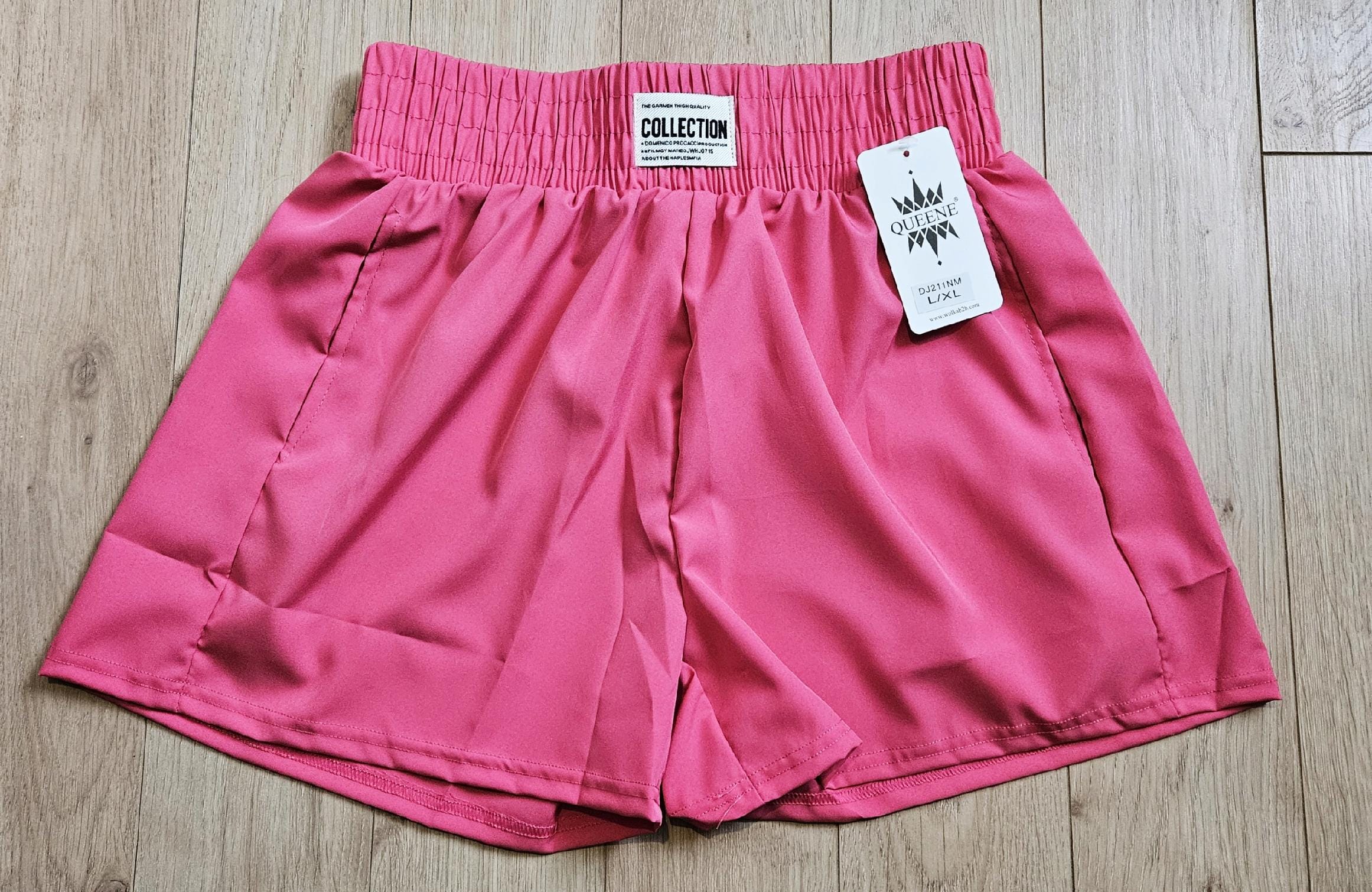 SPODENKI DAMSKIE ATRAKCYJNE SZORTY KOBIECE MATERIAŁOWE PRZEWIEWNE WYGODNE