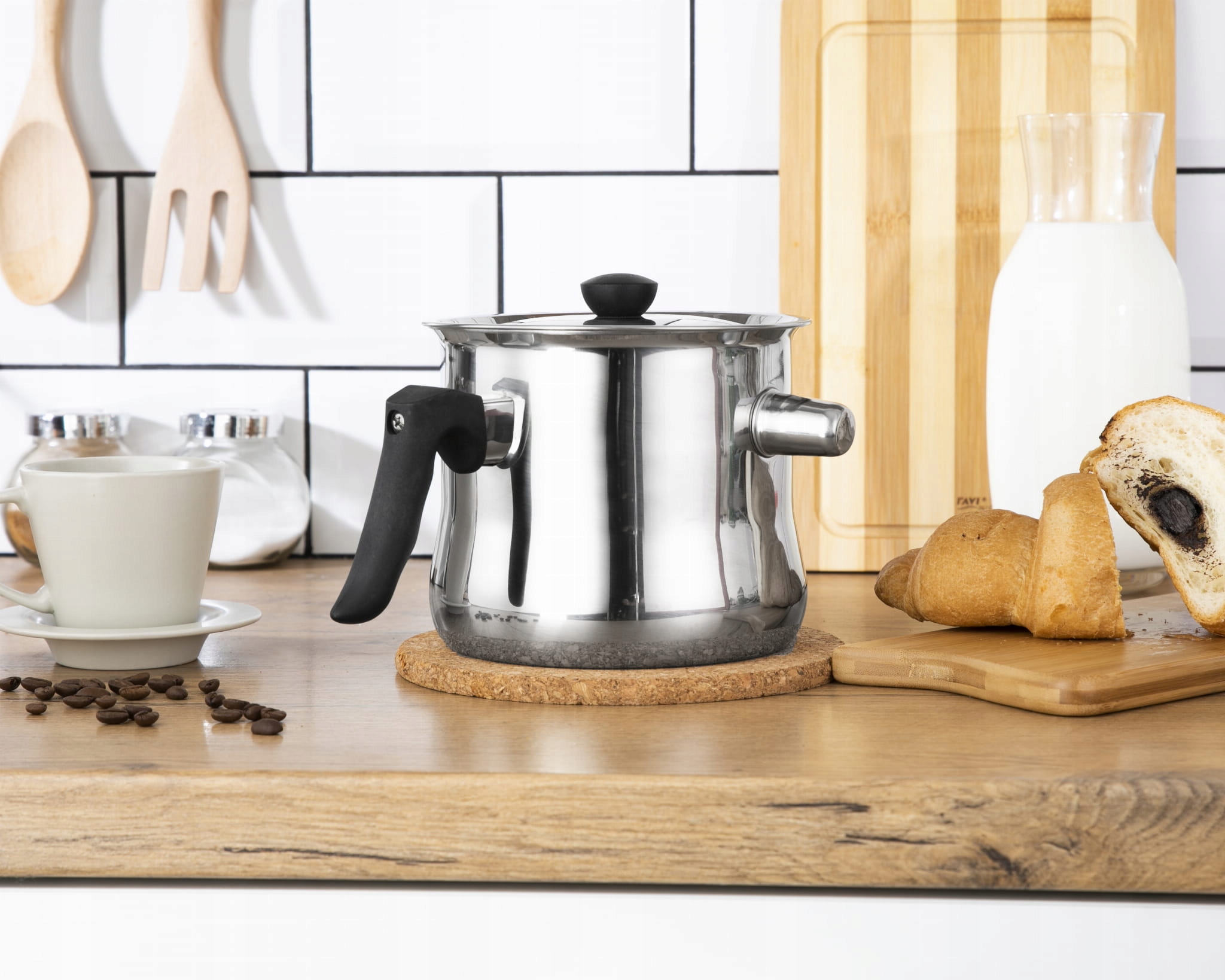 GARNEK DO MLEKA 2L Z GWIZDKIEM GAZ INDUKCJA STALOWY DO GOTOWANIA MLEKA