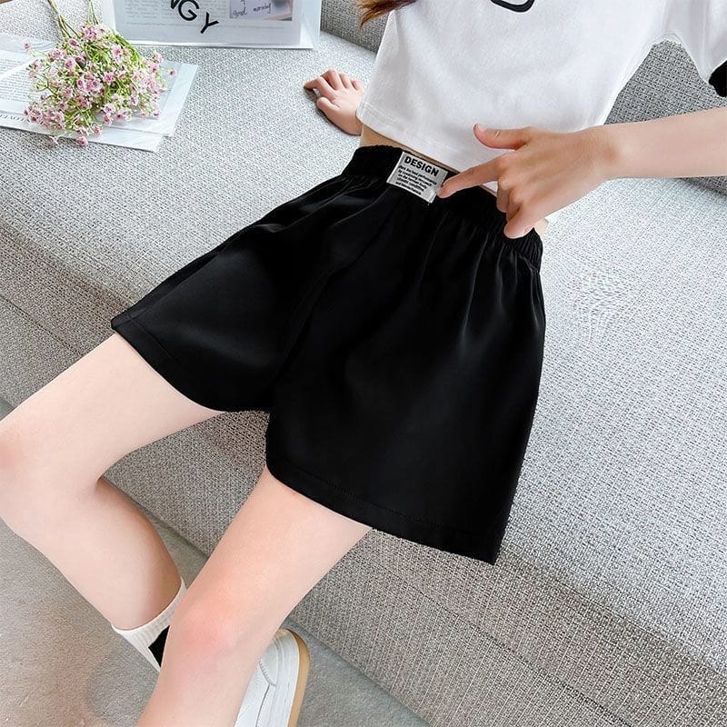 SPODENKI DAMSKIE ATRAKCYJNE SZORTY KOBIECE MATERIAŁOWE PRZEWIEWNE WYGODNE