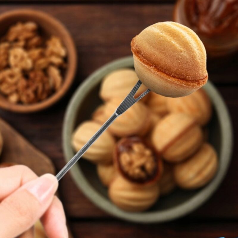 OPIEKACZ DO ORZESZKÓW CIASTEK FORMA 24 SZT NIEPRZYWIERAJĄCA POWŁOKA 1600W